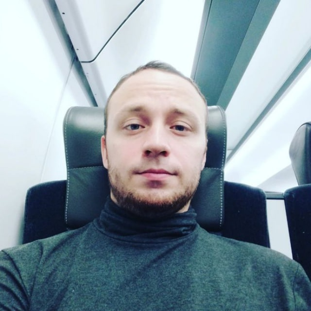 Денис